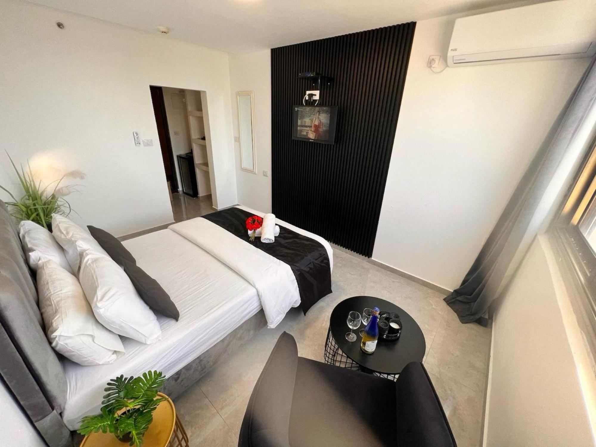 Elis Boutique Hotel Bat Jam Zewnętrze zdjęcie